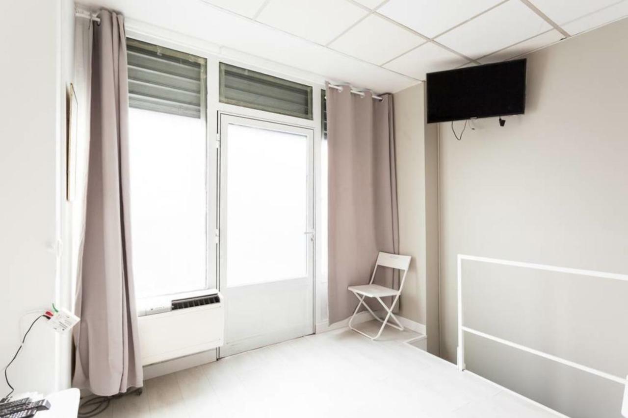 Small Is Beautiful Ideally Located Sleeps 4 Париж Екстериор снимка