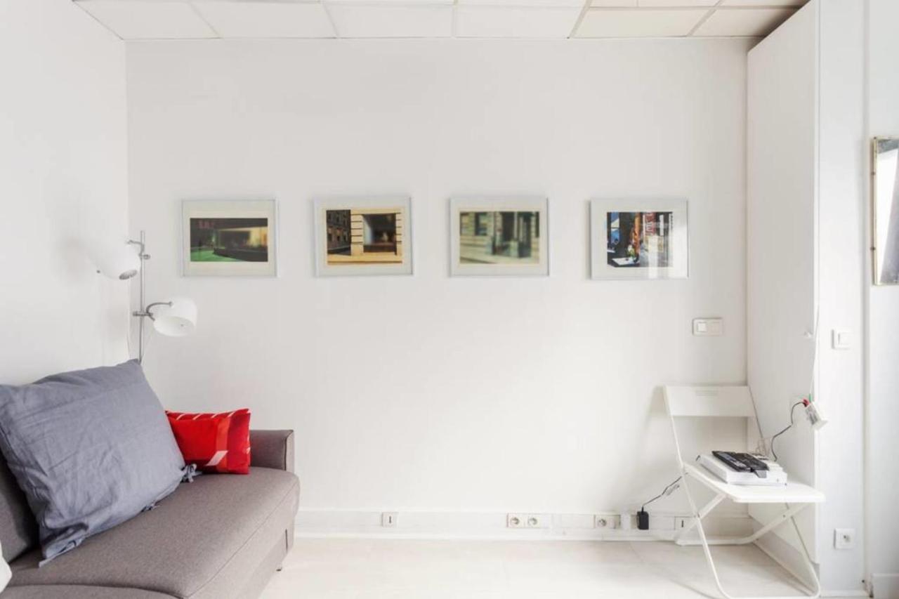 Small Is Beautiful Ideally Located Sleeps 4 Париж Екстериор снимка